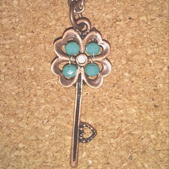 Necklace Bundle - Picture 7 of 7